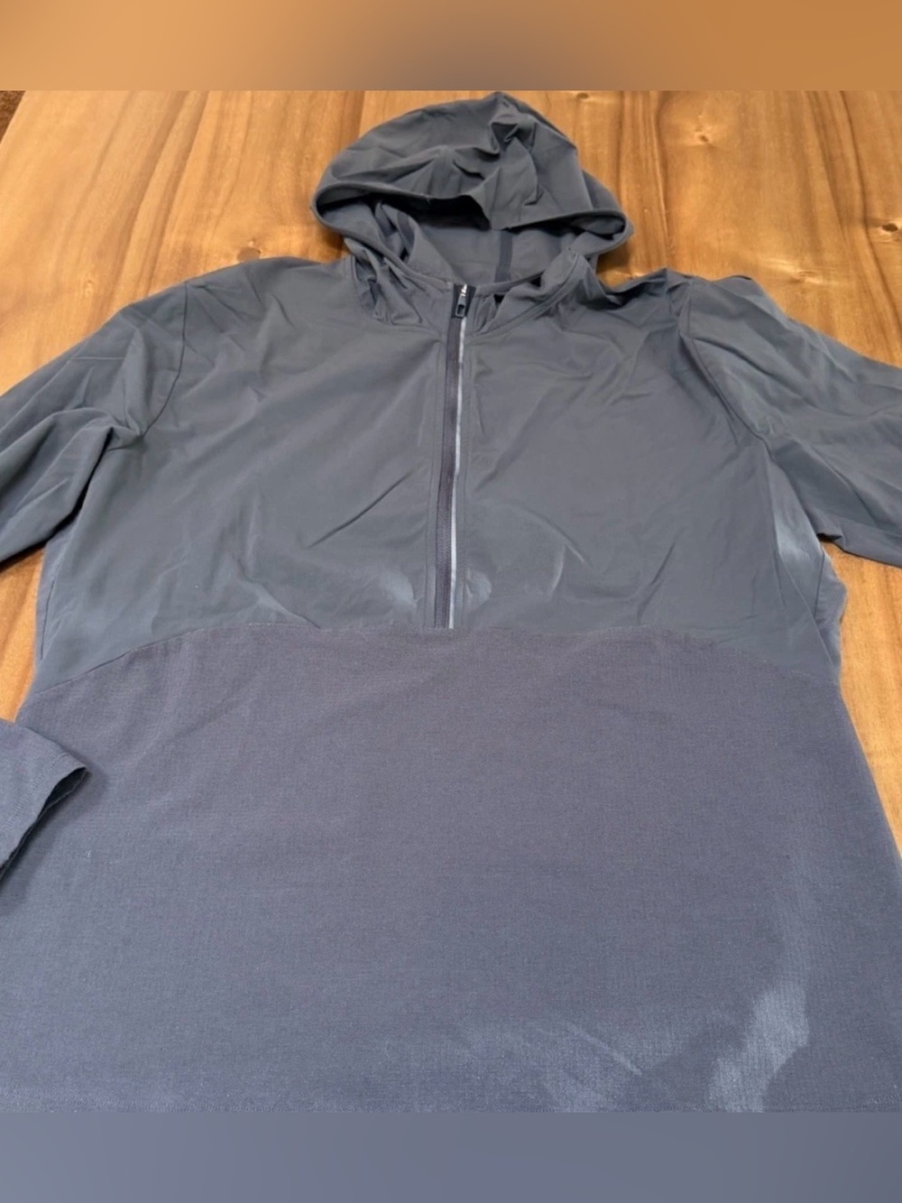 Lululemon Hoodie Running Jacket Men’s  Size Large Mesh Back 1/2 Zip